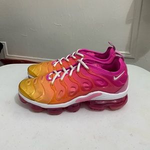 Nike vapormax plus size 10